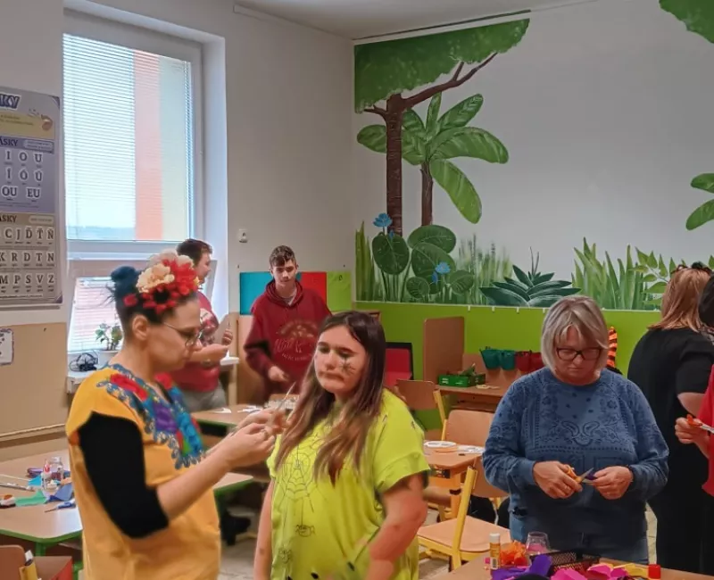 Dušičky u nás a ve světě