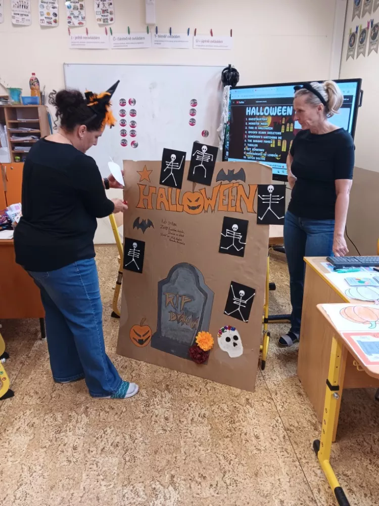 Dušičky u nás a ve světě