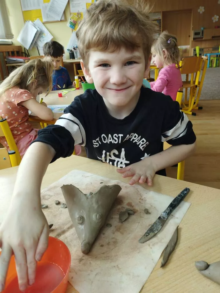 TŘÍDNÍ PROJEKT – „ŠIKOVNÉ RUČIČKY“