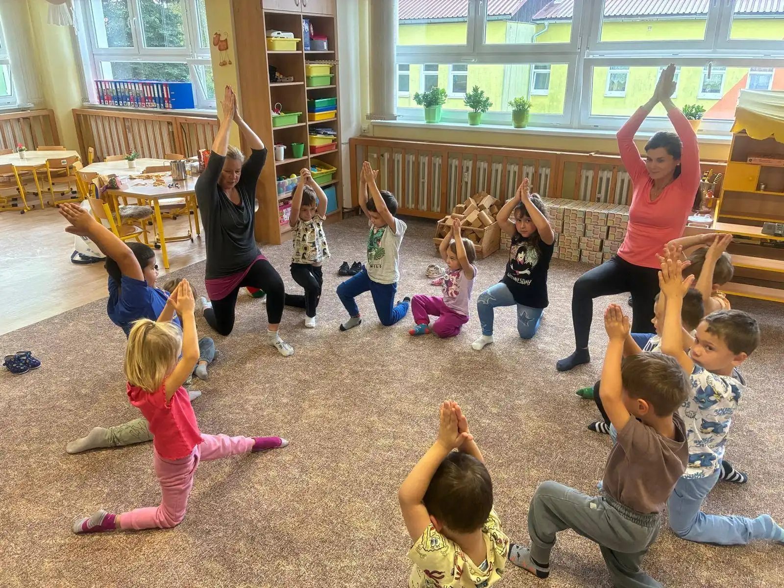 Babička Jituška nás provedla světem dětské jógy